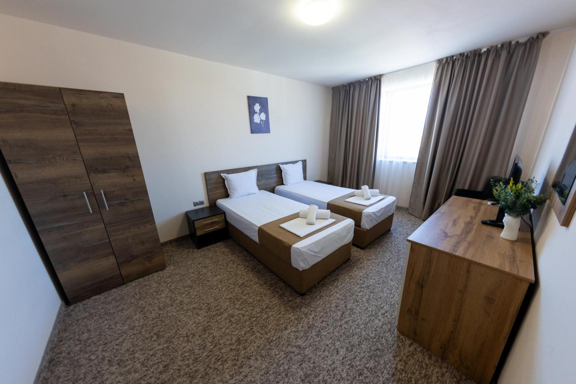 City Plaza Botewgrad Zewnętrze zdjęcie